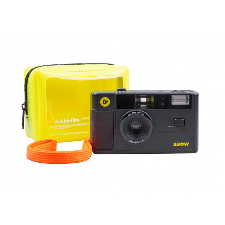 Show camera black - 35mm reusable camera with flash